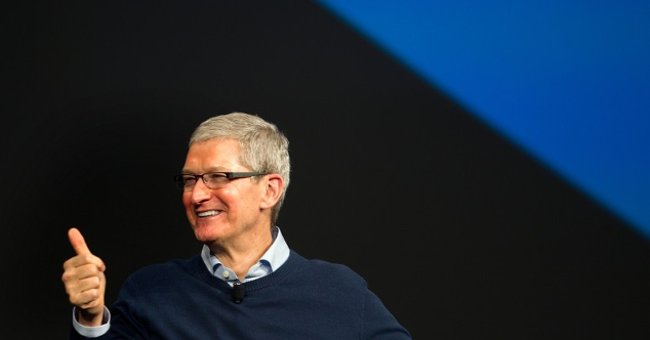 Former Employee Compared Steve Jobs to Tim Cook, Showing Why Apple Became Boring