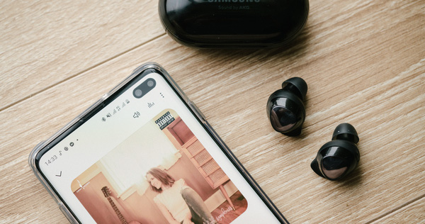 Galaxy Buds ++ Review: True Wireless Headphones Are the Most