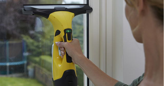 Glass Cleaning Tools Required for Household Use