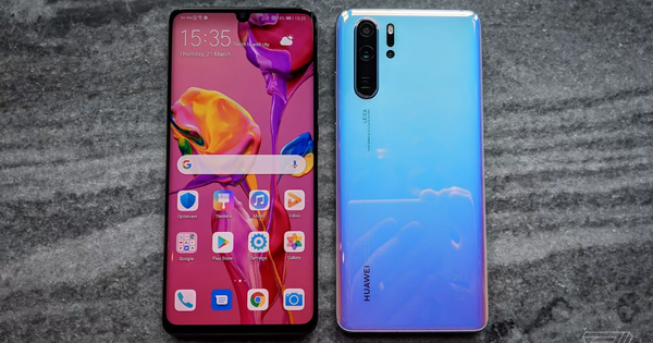 Google Talks About the Huawei Ban, Warning Customers Not to