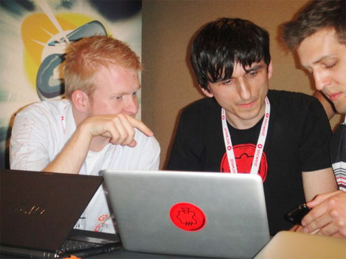 Pwn2own: Hack iPhone for 20 Seconds