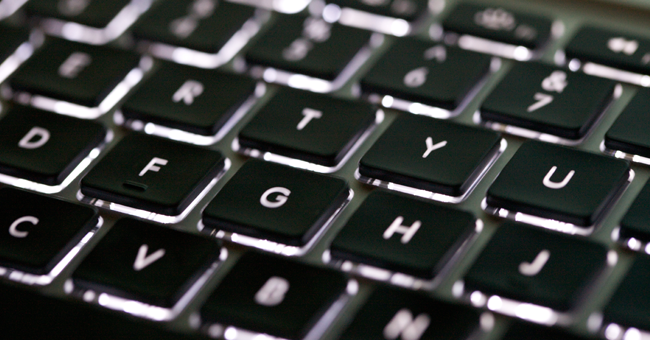 Happy New Year 2016, but How Do You Type 'Tet'? 'Teets' or 'Te16t'?