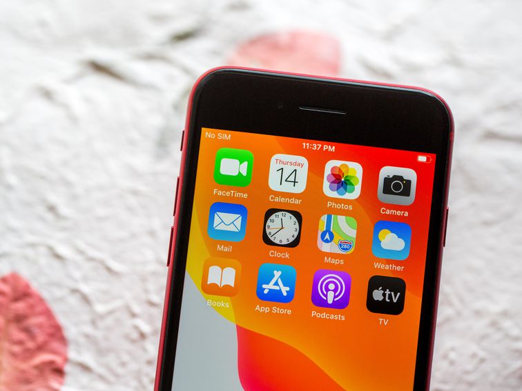 Hey, Siri, I'm Getting Pulled over. How Your iPhone Can Auto Record Your