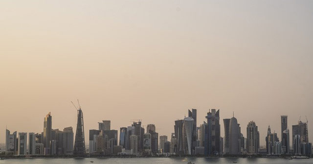 Hot 50 Degrees C, Qatar Installed Huge Outdoor Air Conditioning