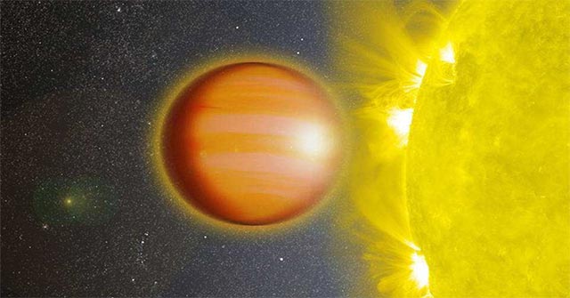 Hot Jupiter Is Being Torn Apart by Its Host Star