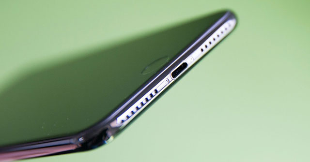 How Close Is the iPhone 8 to Charge Faster Than the iPhone 7?