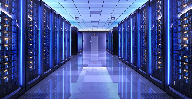 How Does Facebook Configure Millions of Servers Every Day?