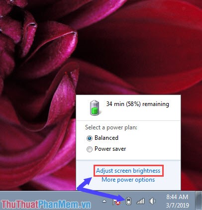 How to Adjust the Brightness of the Laptop Computer Screen