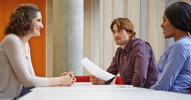 How to Answer When the Employer Asks About Current Income