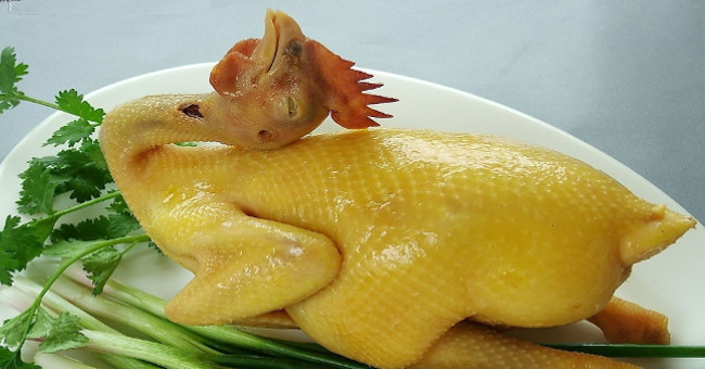 How to Boil Delicious and Beautiful Chicken, No Crack