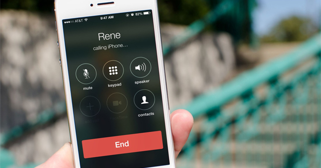 How to Call a Contact on the iPhone Main Screen