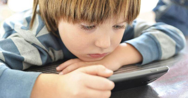How to Control the Time Children Use iPhone and iPad Phones