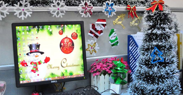 How to Create Greeting Cards with Windows 10 Live Message