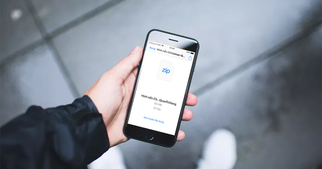 How to Download Files on Firefox iPhone