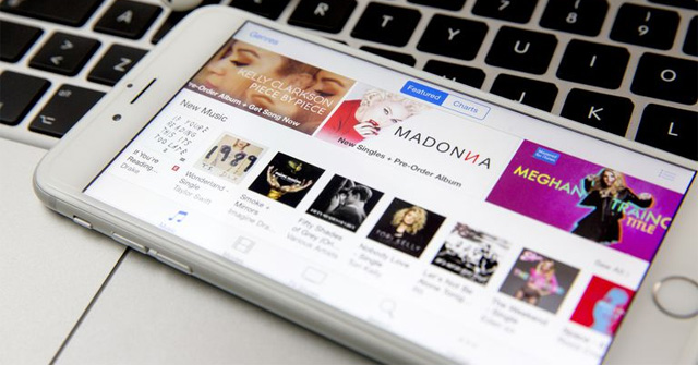 How to Download Free Music for Itunes and iPhone