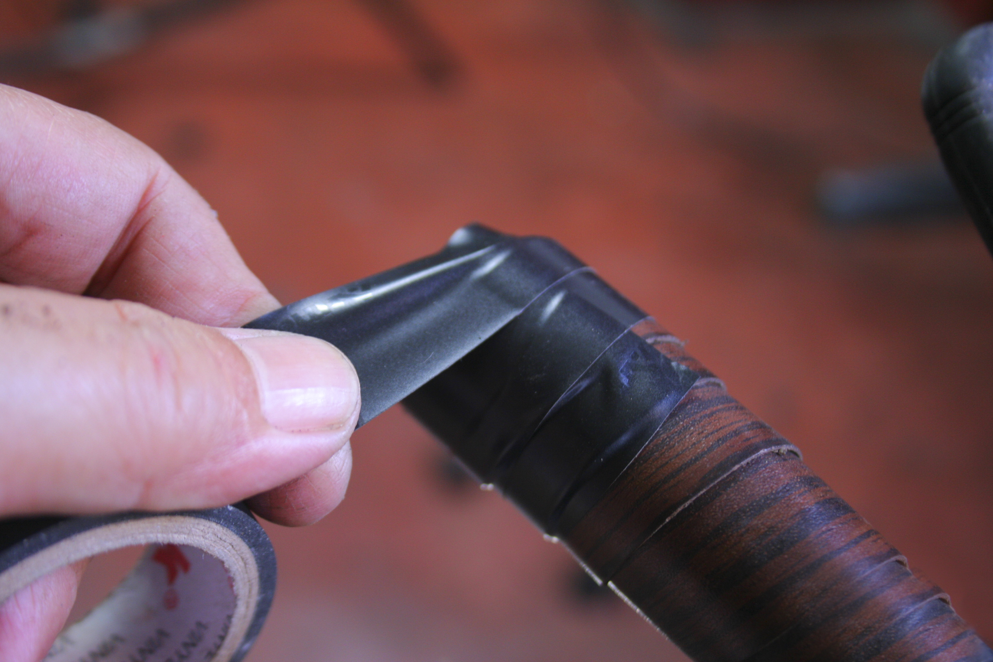 How to Install a New Handlebar Grip: Step-by-Step Guide