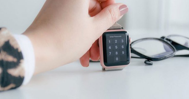 How to Lock and Unlock Apple Watch