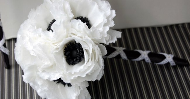 How to Make Beautiful Paper Poppy Bouquets for October 20