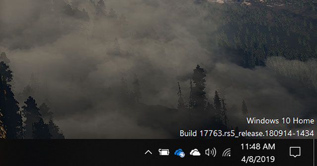 How to Permanently Display Windows 10 Version on Desktop