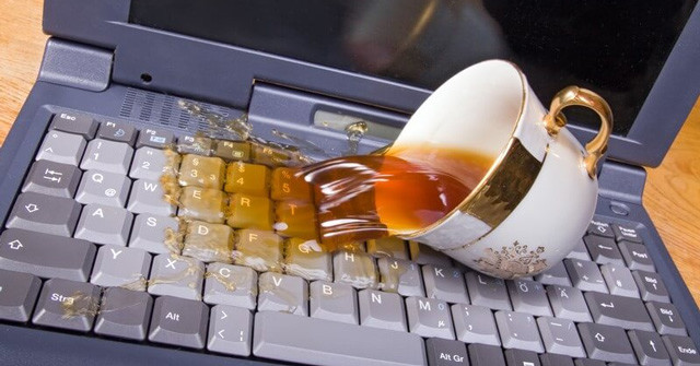 How to 'Save' a Laptop When Water Gets In?