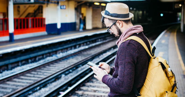 How to Save Mobile Data When Using Your Favorite Social Networking
