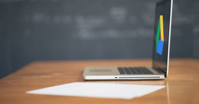 How to Send an SMS to Save the Website to Google Drive