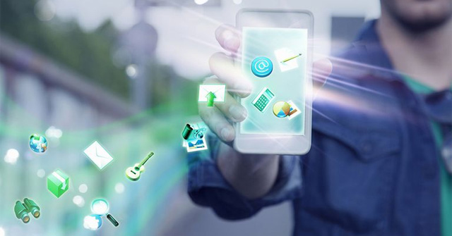 How to Set up the Default Application on iPhone