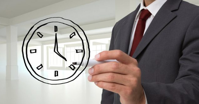 How to Show the Clock on the Taskbar in Windows 10