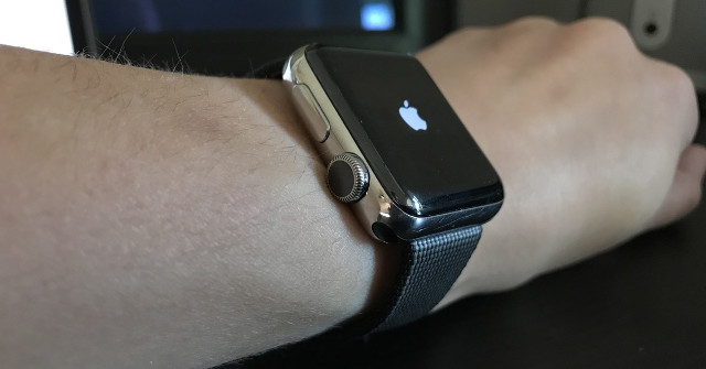 How to Start and Reset Apple Watch