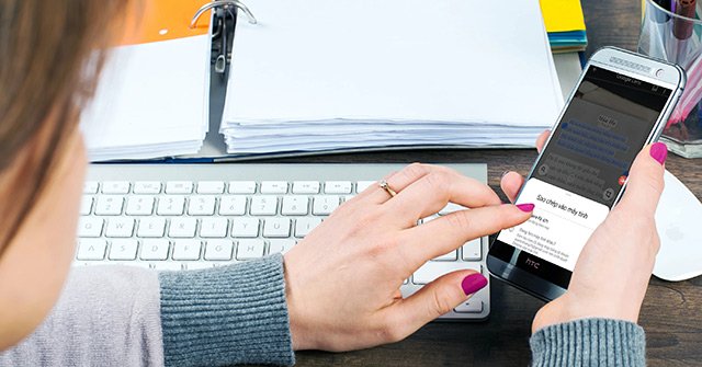 How to Transfer Paper Documents to a Computer Using Google