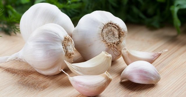 How to Treat Runny Nose Fast, Safely and Effectively at Home?