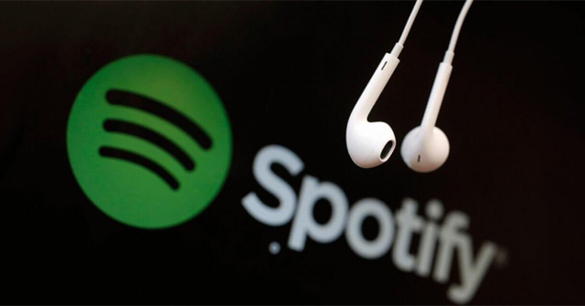 How to Turn on Lyrics on Spotify