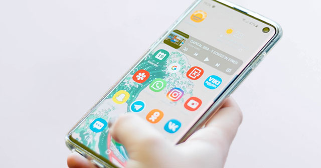 How to Update Whatsapp on Iphone, Android