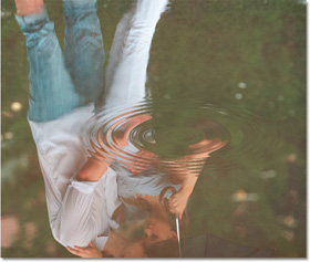 How to Use Photoshop CS5 - Part 21: Create Water Ripple Effect in