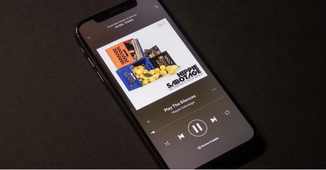 How to Use Siri Shortcuts with Spotify