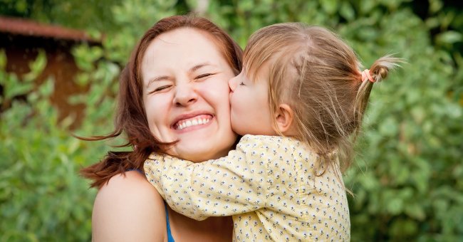 Illustrative Series 'how Much We Need Moms'