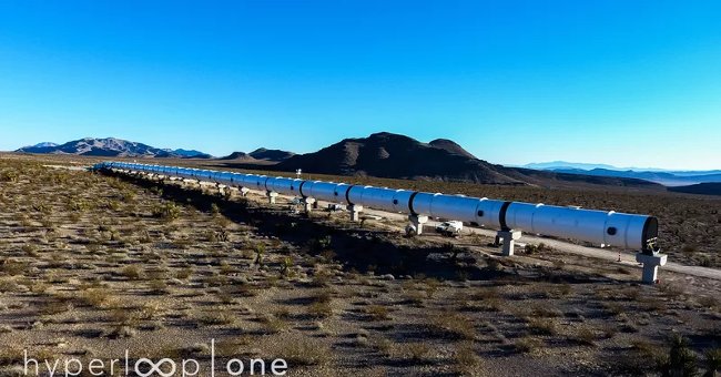 Image of a Test Run by Hyperloop One in the Nevada Desert