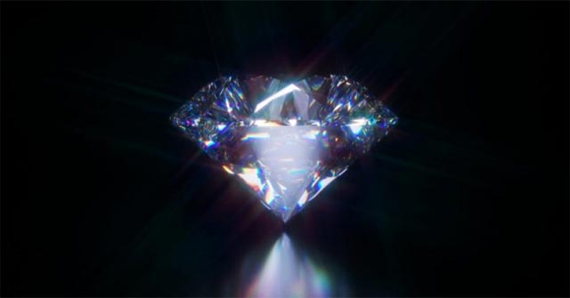 Insert the Photon into the Empty Space Inside the Diamond