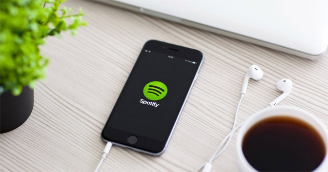 Instructions for Connecting Spotify on Phones with Computers