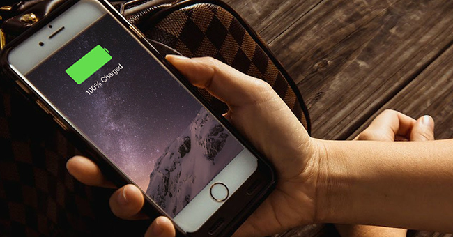 How to Check the iPhone / iPad Battery Level Without Jailbreak