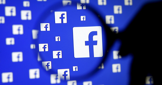 Instructions on How to Write Note on Facebook Fanpage (Applicable to