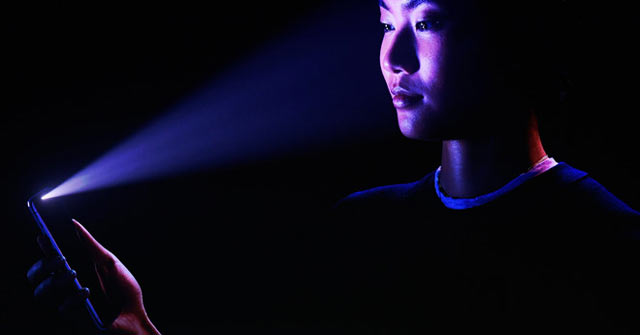 Is Face-locked Technology on Smartphones Harmful to Eyes?