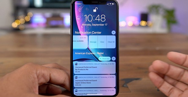 Large Vulnerabilities in iOS 12 Allow Hackers to Access Images and Contacts When the iPhone Is