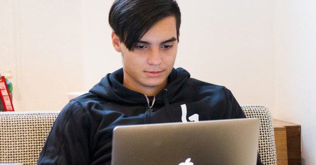 Less Than 25 Years Old Became a Millionaire by Hunting Bugs for