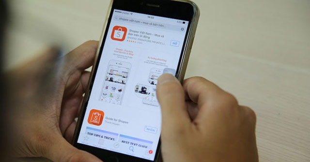 Many Customers Are Tricked into Buying Products at 'Ghost' Stores