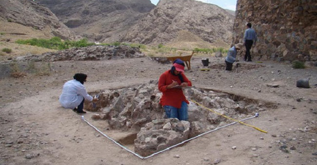 Many Sassanid Ceramics Were Excavated at Bazeh Hoor, Mashhad