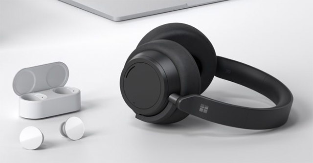 Microsoft Plans to Produce Headsets with Integrated Fingerprint Sensors