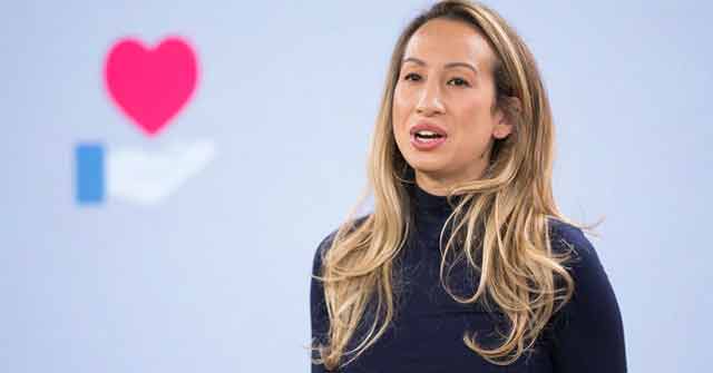 Naomi Gleit Senior Director of Facebook, a Person Who Is Willing to Do Everything Including Cleaning