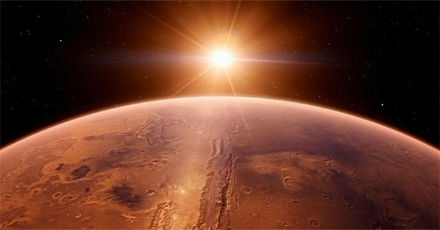 NASA Reveals Its Latest Snapshot of the Martian Surface with a