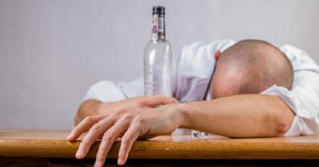 New Online Tools Can Help Treat Alcohol Use Disorders